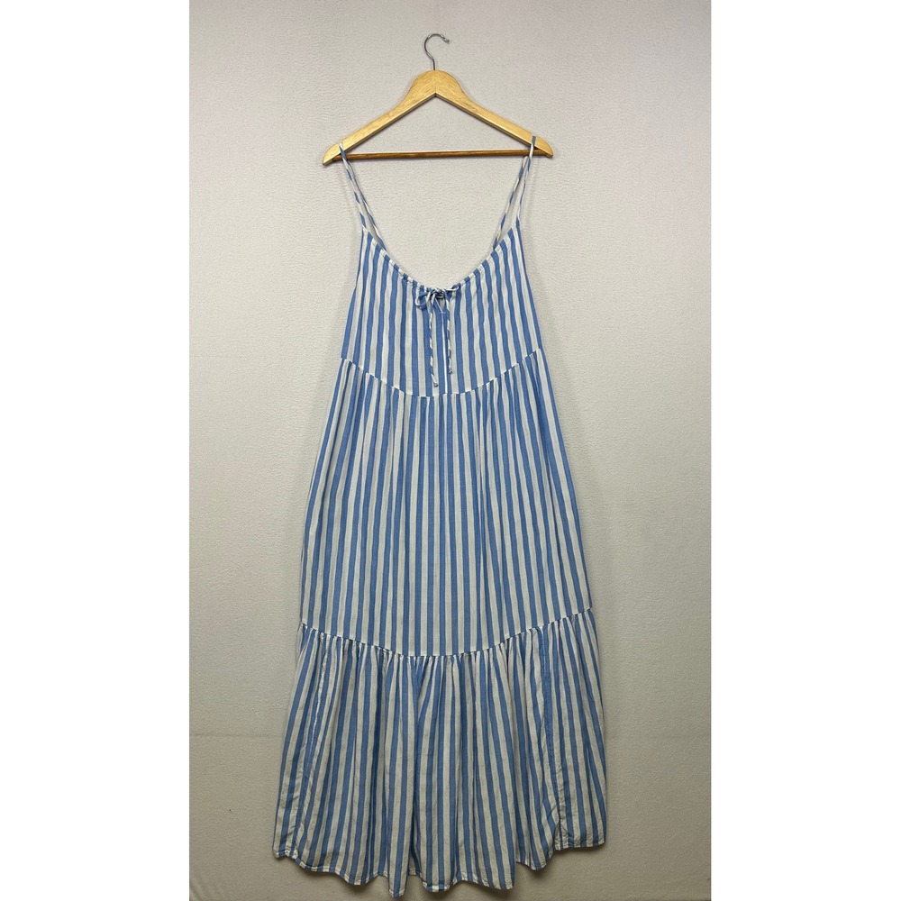 Coastal Nautical Old Navy Womens Medium Blue White Striped Tiered Maxi Dress